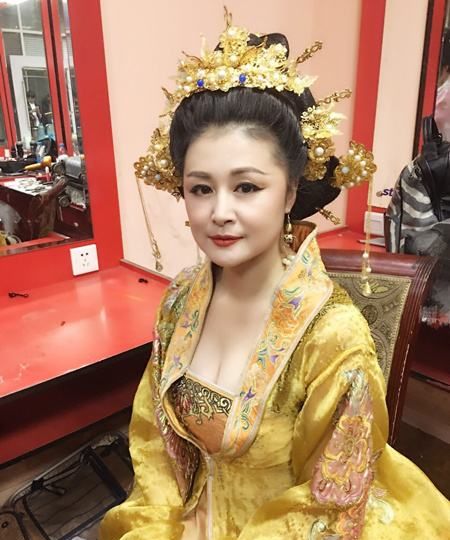 于月仙:月亮仙子变乡村女神,和同学从恋爱到结婚,无子女成憾事休闲区蓝鸢梦想 - Www.slyday.coM 于月仙:月亮仙子变乡村女神,和同学从恋爱到结婚,无子女成憾事休闲区蓝鸢梦想 - Www.slyday.coM