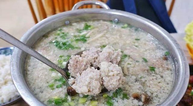 长沙毛坯房里的特色美食,十几年没装修,吃完都说像回家了休闲区蓝鸢梦想 - Www.slyday.coM 长沙毛坯房里的特色美食,十几年没装修,吃完都说像回家了休闲区蓝鸢梦想 - Www.slyday.coM