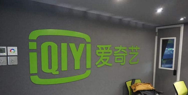 金晨、佟丽娅绝美起舞，罗一舟凌空“起飞”，名场面全靠他？休闲区蓝鸢梦想 - Www.slyday.coM