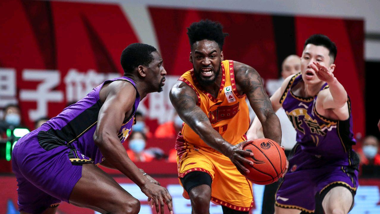 昔日CBA总冠军好消息不断,李春江打造争冠强阵,杜锋遇到对手了休闲区蓝鸢梦想 - Www.slyday.coM 昔日CBA总冠军好消息不断,李春江打造争冠强阵,杜锋遇到对手了休闲区蓝鸢梦想 - Www.slyday.coM