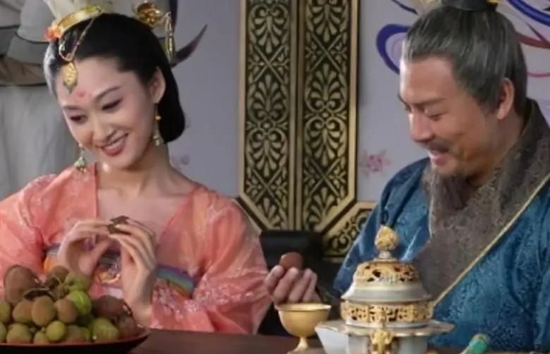 杨贵妃为何喜爱吃荔枝?后人化验荔枝得出答案,难怪被独宠16年休闲区蓝鸢梦想 - Www.slyday.coM 杨贵妃为何喜爱吃荔枝?后人化验荔枝得出答案,难怪被独宠16年休闲区蓝鸢梦想 - Www.slyday.coM