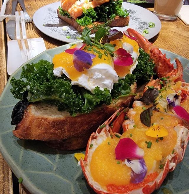 陈豪夫妇吃饭享受二人世界 陈茵媺称如今被老公看着依旧心跳加速休闲区蓝鸢梦想 - Www.slyday.coM