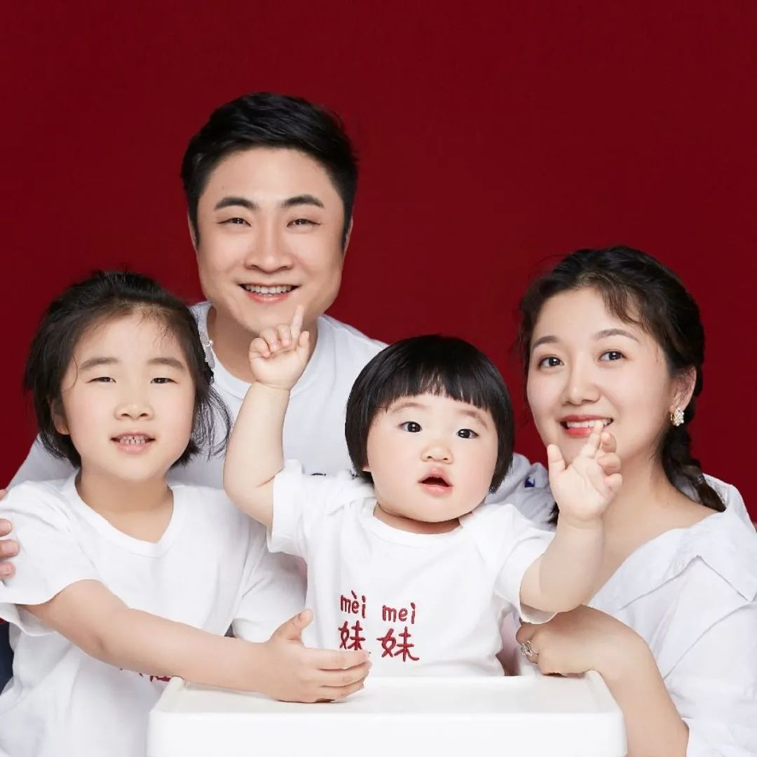 谐星后代颜值参差不齐乔杉女儿和爹如复制沈腾儿子更像妈妈