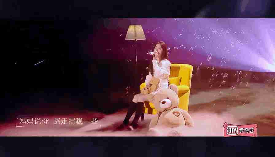 金晨、佟丽娅绝美起舞，罗一舟凌空“起飞”，名场面全靠他？休闲区蓝鸢梦想 - Www.slyday.coM