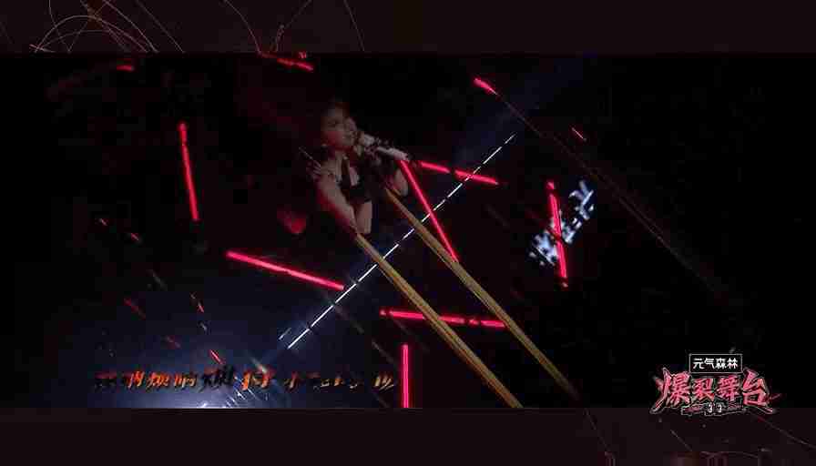 金晨、佟丽娅绝美起舞，罗一舟凌空“起飞”，名场面全靠他？休闲区蓝鸢梦想 - Www.slyday.coM