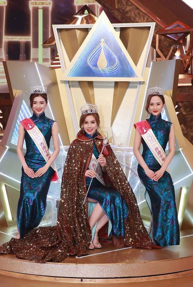 2021年港姐前三甲出炉,又是亚军比冠军漂亮,穿旗袍输赢一目了然