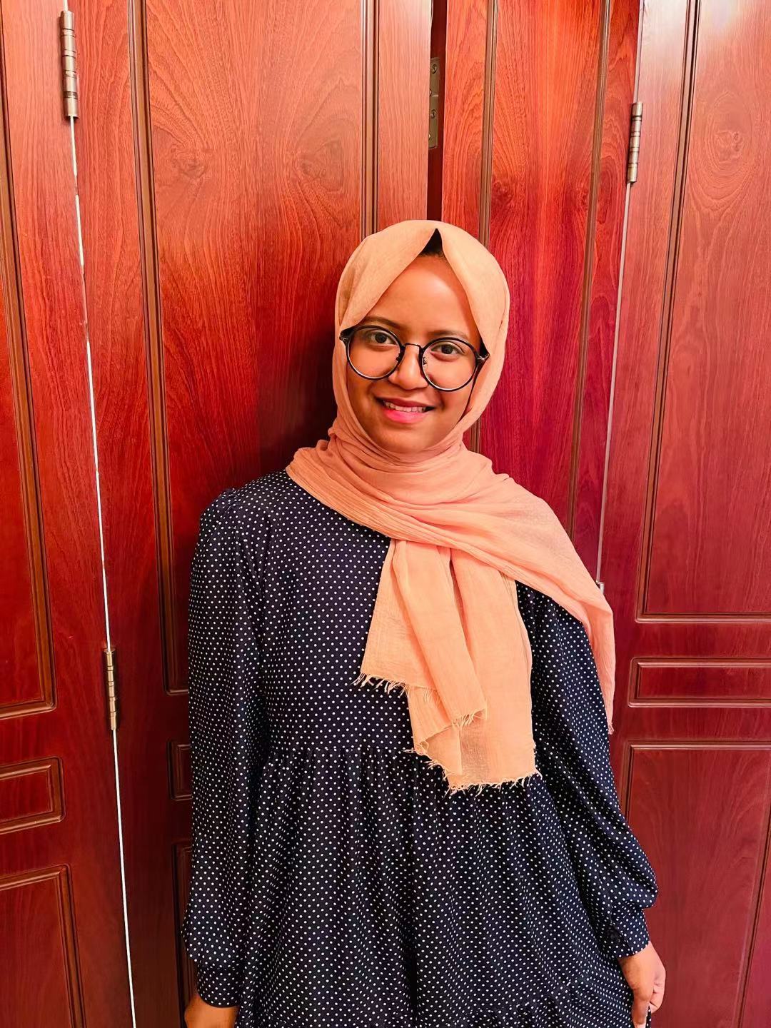 语言文学交流构建中阿文明对话桥梁|苏丹|阿拉伯|阿多尼斯_新浪新闻