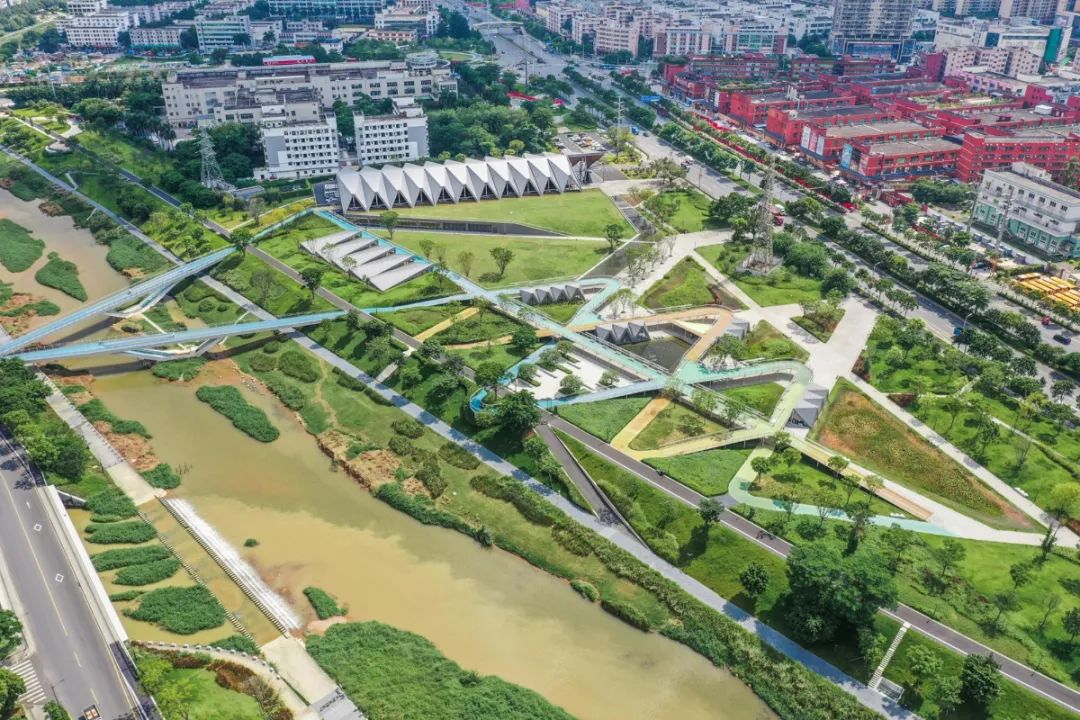 瞰光明，到底有多美！休闲区蓝鸢梦想 - Www.slyday.coM