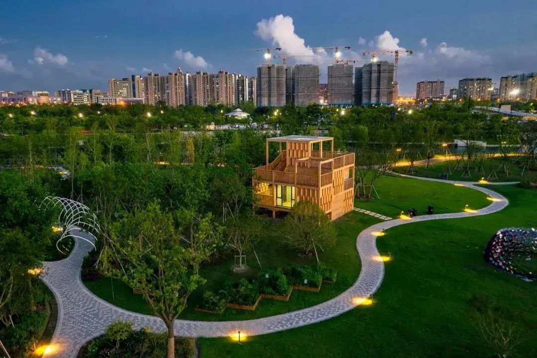 乐游40余项展览演出及活动玩转一周休闲时光