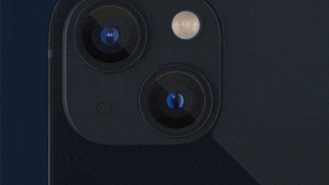 刚刚发布的iPhone13，果然真香！价格降了，但屏幕拍照电池全都升级了休闲区蓝鸢梦想 - Www.slyday.coM