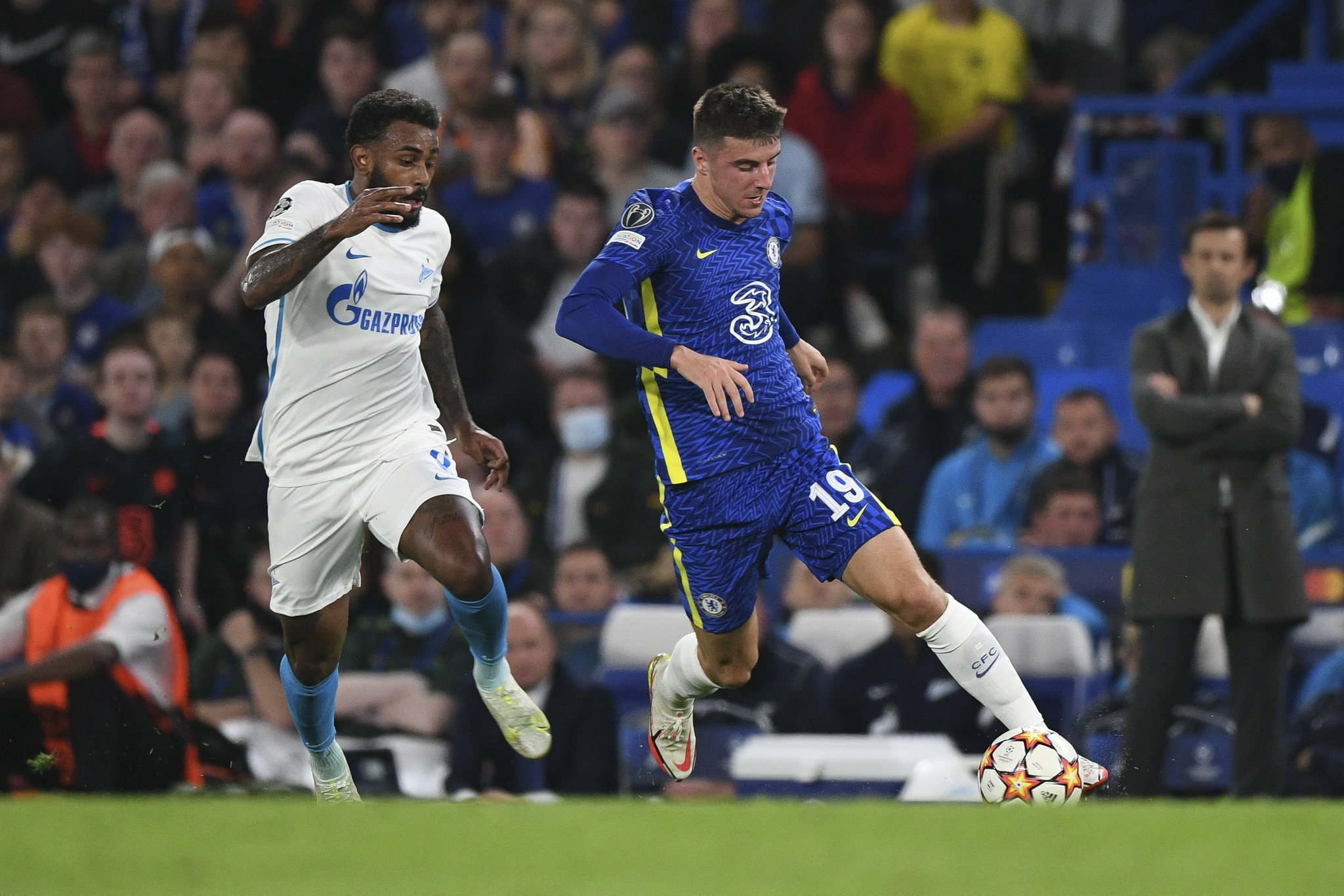 足球——欧冠联赛:切尔西胜圣彼得堡泽尼特