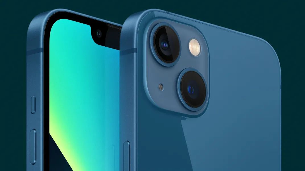 刚刚发布的iPhone13，果然真香！价格降了，但屏幕拍照电池全都升级了休闲区蓝鸢梦想 - Www.slyday.coM