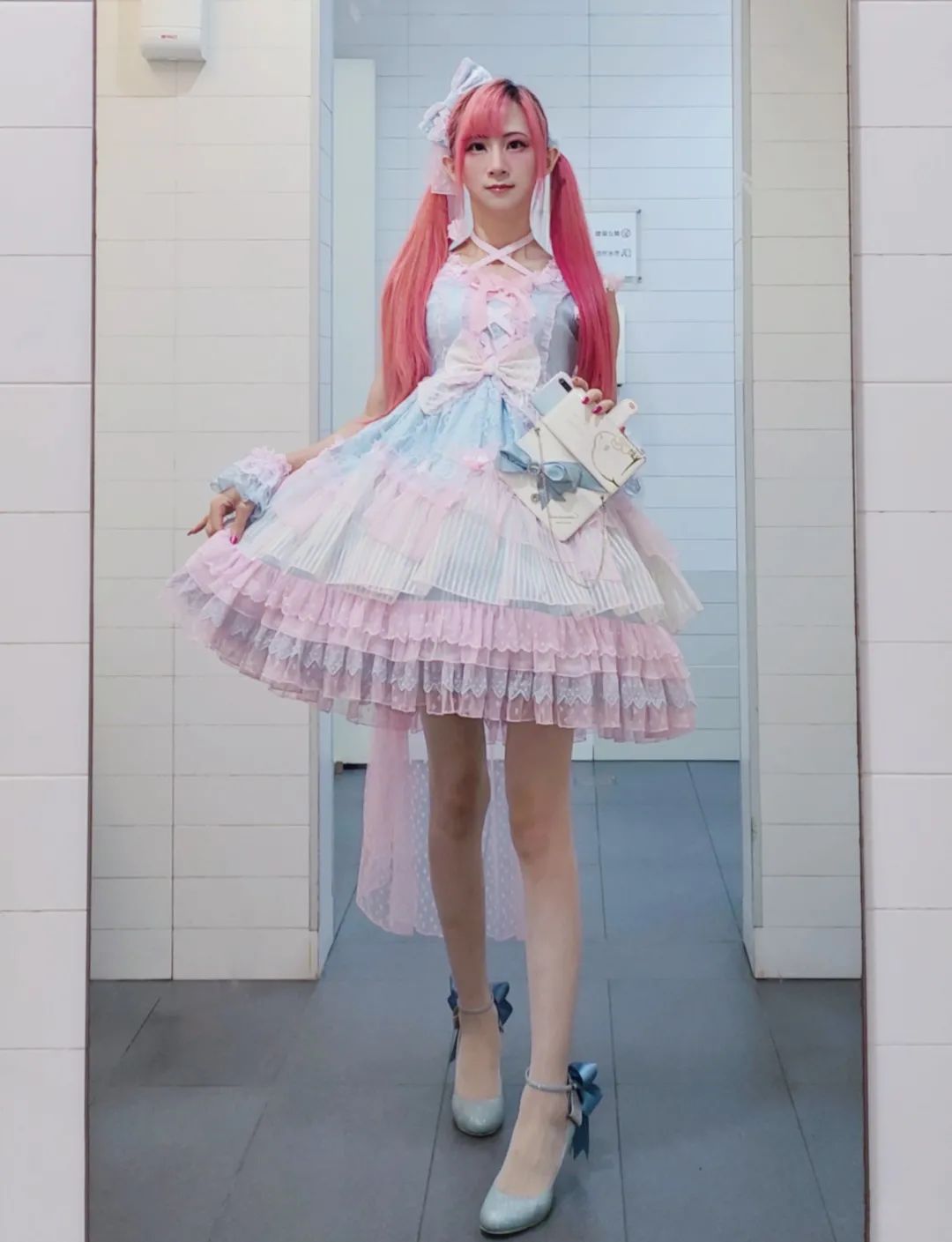 突然发现男友是女装大佬我该怎么办真人故事