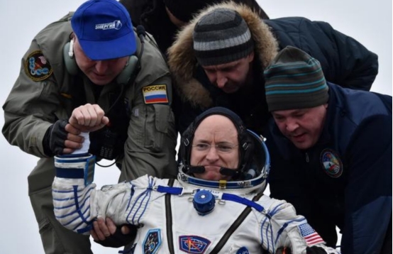 3名中国航天员即将返回,在太空中生活3个月后,身体有何变化?休闲区蓝鸢梦想 - Www.slyday.coM 3名中国航天员即将返回,在太空中生活3个月后,身体有何变化?休闲区蓝鸢梦想 - Www.slyday.coM