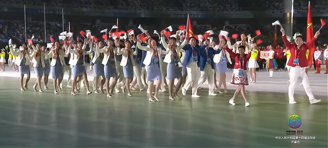 全运会开幕式，全红婵实力可爱抢镜！朱婷笑得灿烂，现场氛围热烈休闲区蓝鸢梦想 - Www.slyday.coM