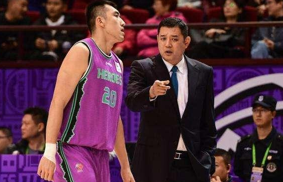 巩晓彬的口头禅：再顶2分钟不行吗？但都是对同一个人说的休闲区蓝鸢梦想 - Www.slyday.coM