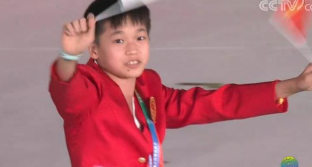 全运会开幕式，全红婵实力可爱抢镜！朱婷笑得灿烂，现场氛围热烈休闲区蓝鸢梦想 - Www.slyday.coM