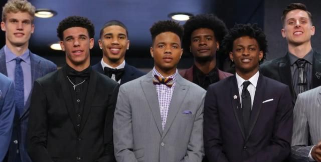 天下武功,唯快不破,他是沃尔、罗斯和威少的接班人休闲区蓝鸢梦想 - Www.slyday.coM 天下武功,唯快不破,他是沃尔、罗斯和威少的接班人休闲区蓝鸢梦想 - Www.slyday.coM