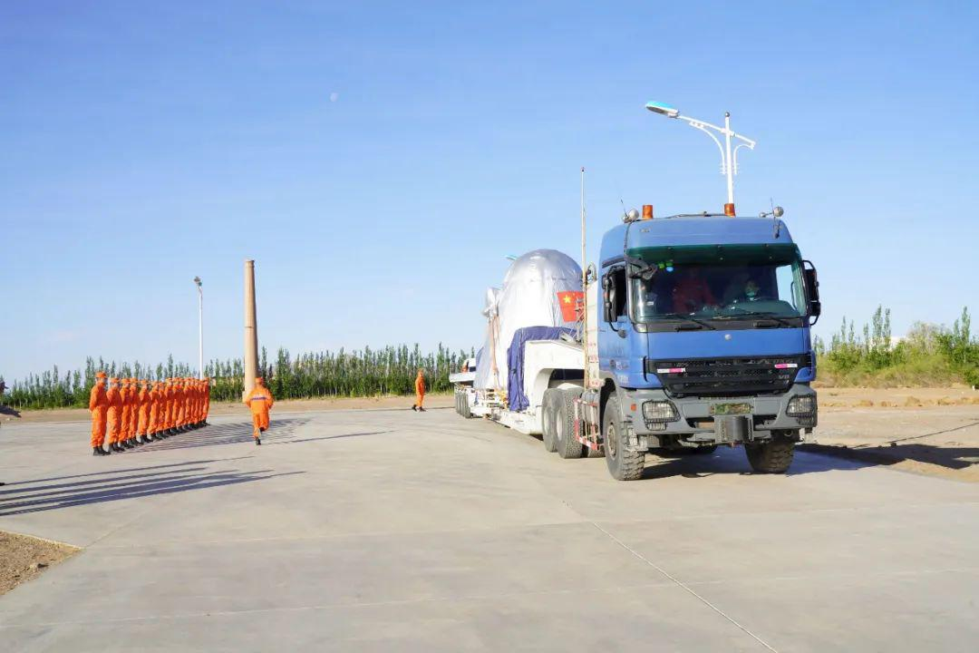 神舟十二号17日回家！东风着陆场2万平方公里，该咋搜寻航天员？休闲区蓝鸢梦想 - Www.slyday.coM