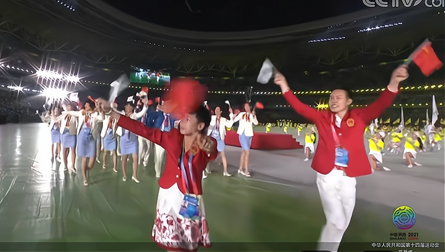 全运会开幕式，全红婵实力可爱抢镜！朱婷笑得灿烂，现场氛围热烈休闲区蓝鸢梦想 - Www.slyday.coM