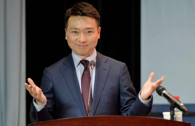 央视盛赞全红婵:天赋确实很重要,但主要的因素却另有其他!休闲区蓝鸢梦想 - Www.slyday.coM 央视盛赞全红婵:天赋确实很重要,但主要的因素却另有其他!休闲区蓝鸢梦想 - Www.slyday.coM