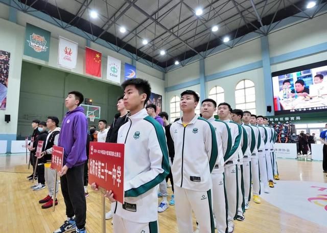 沈阳31中的篮球为什么这么厉害?|篮球|篮球队|中学生_新浪新闻