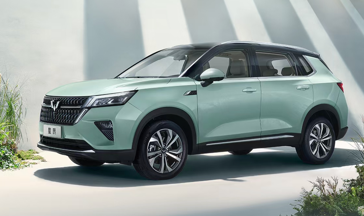 五菱星辰698万起售10万内最能打的suv来了