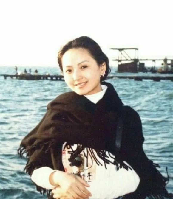 26岁爆红,28岁去世,父亲殉职,哥哥患绝症离世|朱宏嘉|刘丹|陆诗雨