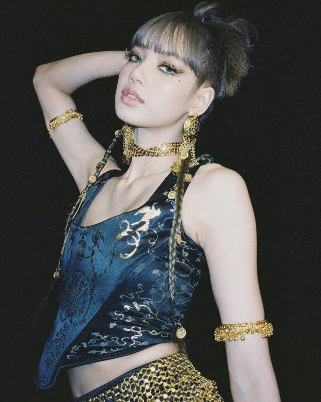 lisasolo舞台反响平平yg一贯风格网友表示毫无诚意