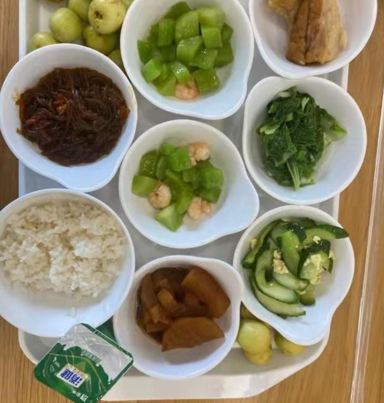 午餐2元！早餐1元！公务员的食堂到底有多好？看完我羡慕了！休闲区蓝鸢梦想 - Www.slyday.coM