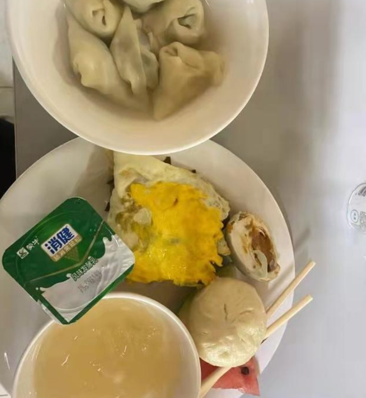 午餐2元！早餐1元！公务员的食堂到底有多好？看完我羡慕了！休闲区蓝鸢梦想 - Www.slyday.coM