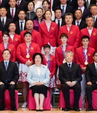 梦幻同框!朱婷全红婵身高差引热议,开幕式一细节:央视偏爱她们休闲区蓝鸢梦想 - Www.slyday.coM 梦幻同框!朱婷全红婵身高差引热议,开幕式一细节:央视偏爱她们休闲区蓝鸢梦想 - Www.slyday.coM