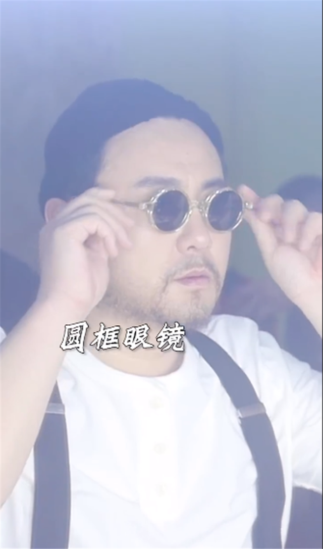 沈腾四步化身杀手里昂致敬这个杀手不太冷经典镜头