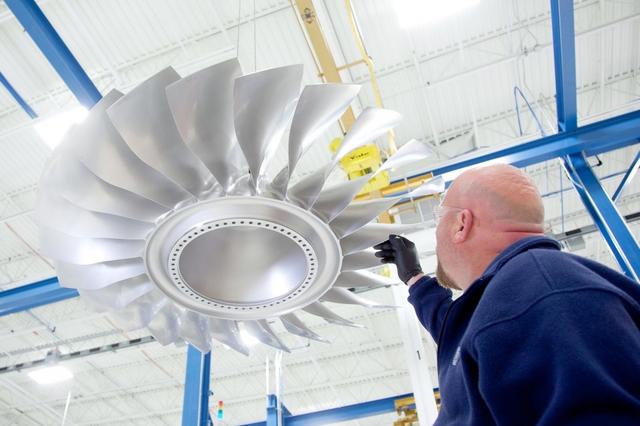 f35b升力风扇叶片此前,其实也有一些飞机计划采用升力风扇来实现垂直