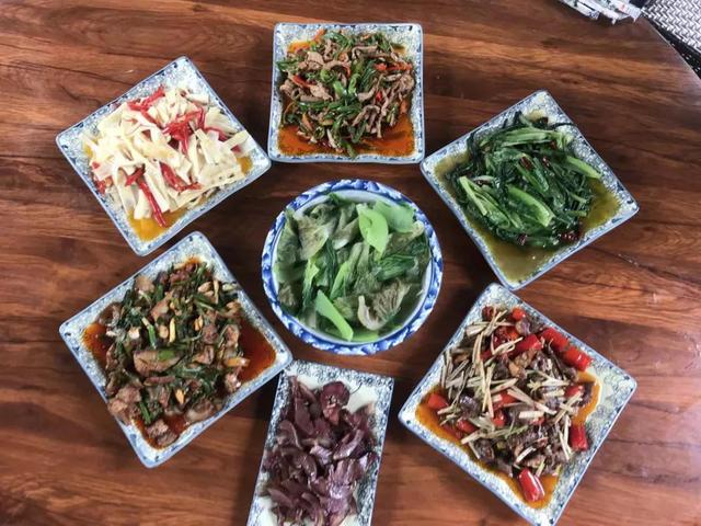 月城西昌与中秋晚会的完美契合！西昌原来你这么美！休闲区蓝鸢梦想 - Www.slyday.coM