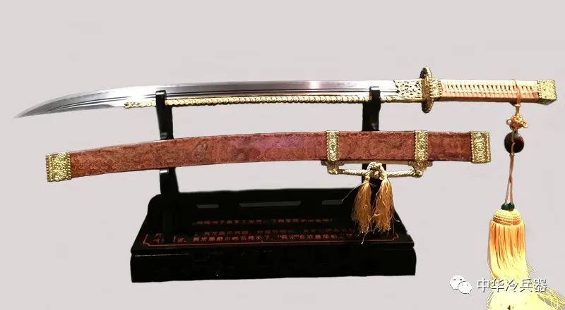 乾隆皇帝大阅兵御用佩刀赏析!中国军事博物馆镇馆之宝