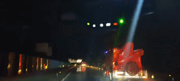 3死88伤！泸州地震致200余吨白酒泄漏！休闲区蓝鸢梦想 - Www.slyday.coM