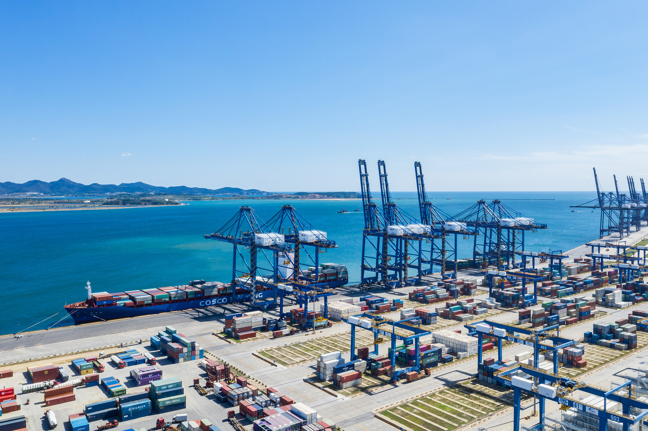 8月份上海市外贸进出口加速增长