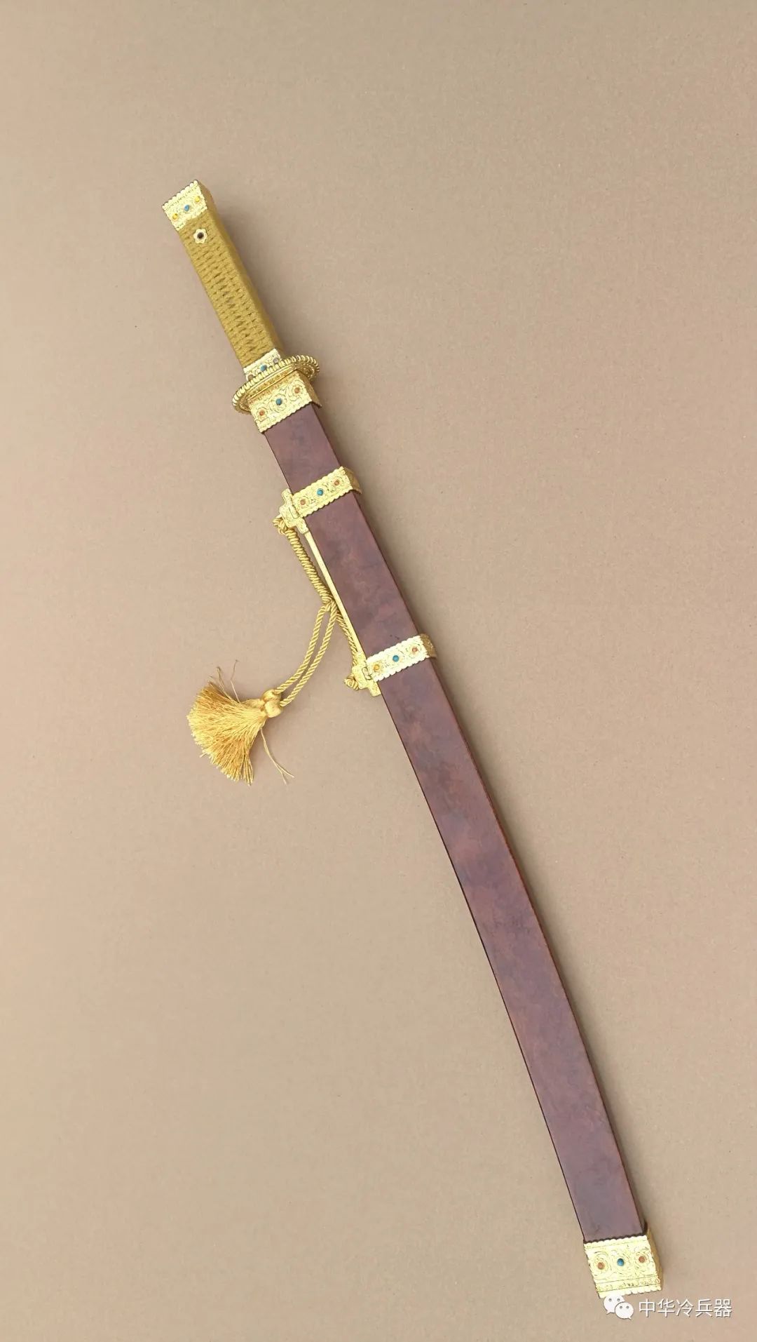 乾隆皇帝大阅兵御用佩刀赏析!中国军事博物馆镇馆之宝