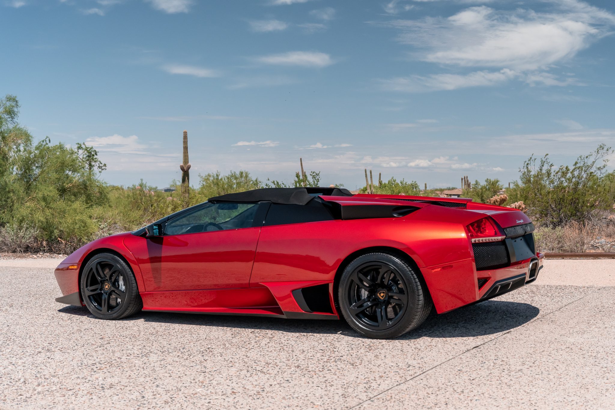 特别罕见的颜色,兰博基尼蝙蝠lp640敞篷正在出售