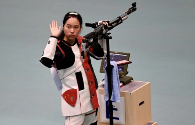 杨倩全运会摘铜！被网暴不该玩西海岸，队友破世界纪录夺金休闲区蓝鸢梦想 - Www.slyday.coM