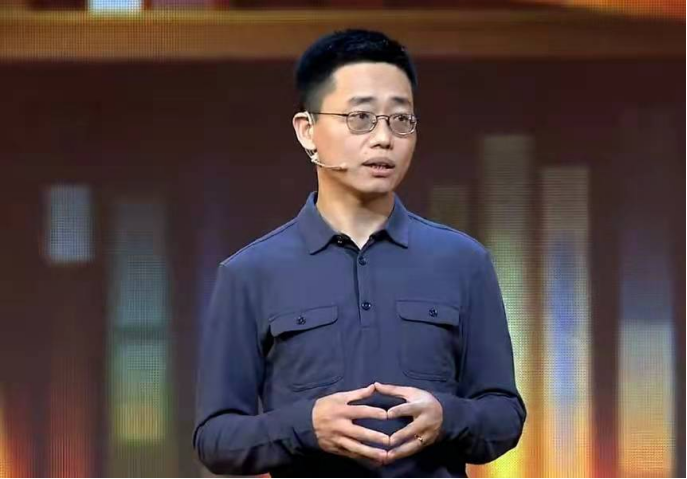 黄西|脱口秀|白宫_新浪新闻