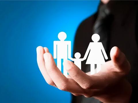 半年亏损10亿、股价下跌七成 水滴筹慈善行有