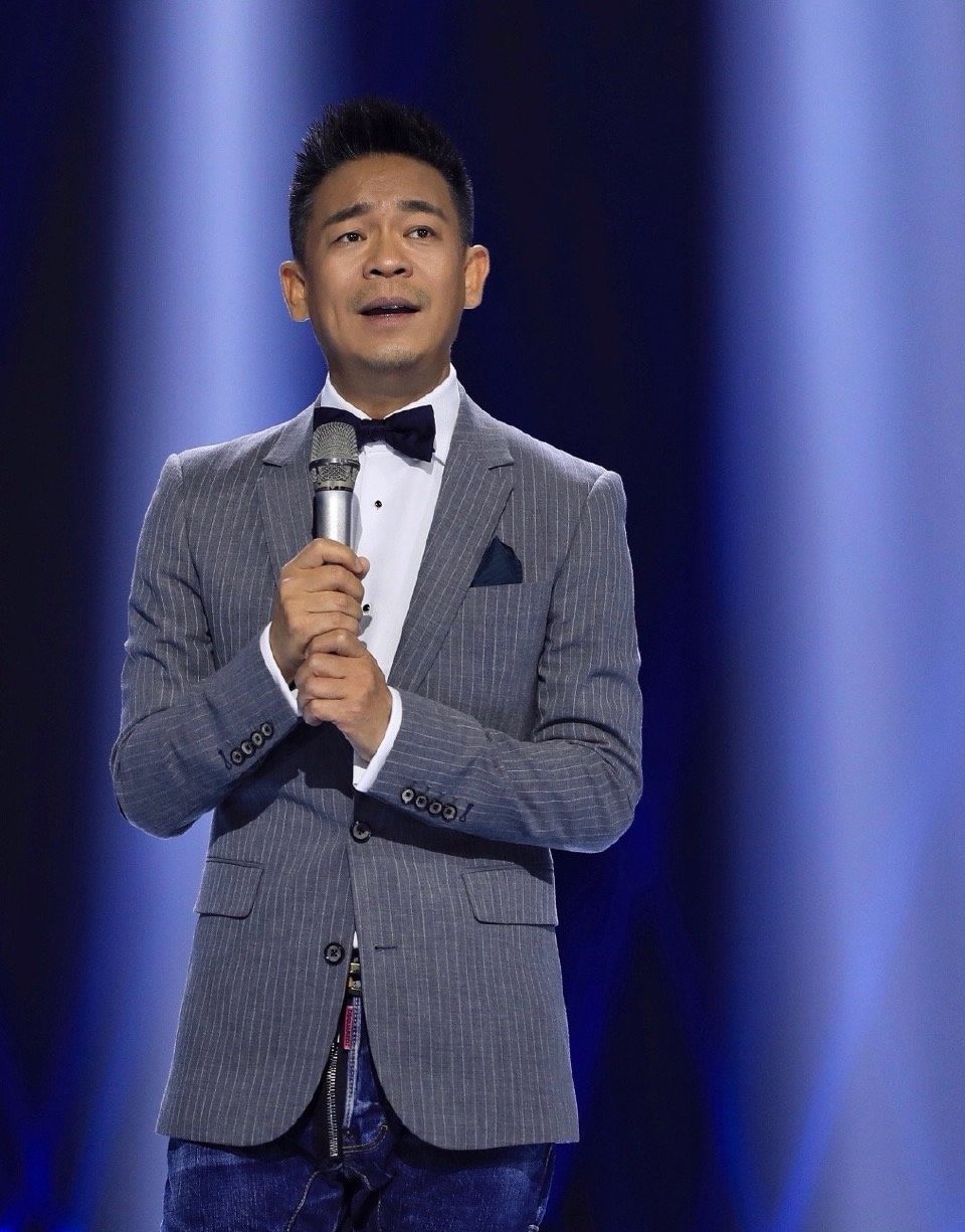 靠中华民谣走红受张嘉益提携转型当演员孙浩为全运会献唱