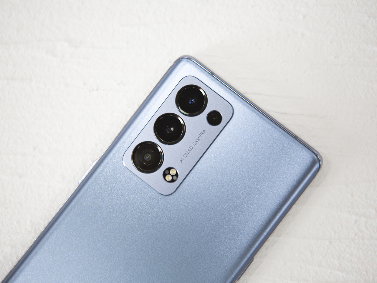 中秋购机加量降价opporeno6系列至高立减300元