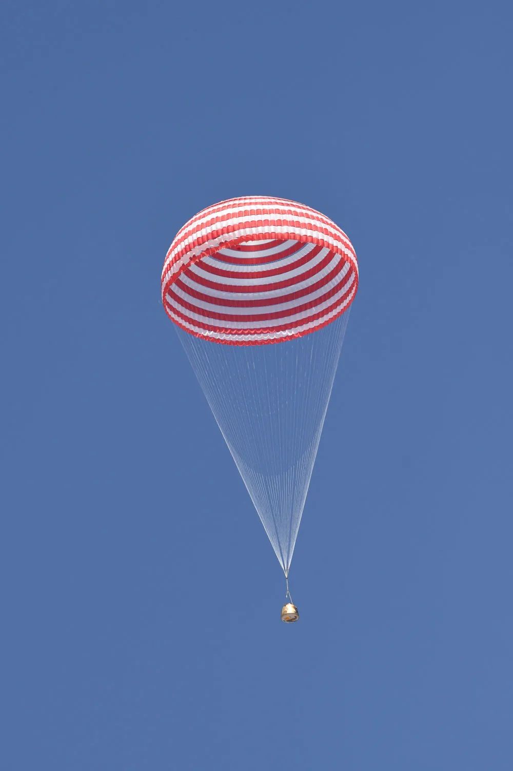 有亿点点激动！太空出差三人组，欢迎回家！休闲区蓝鸢梦想 - Www.slyday.coM