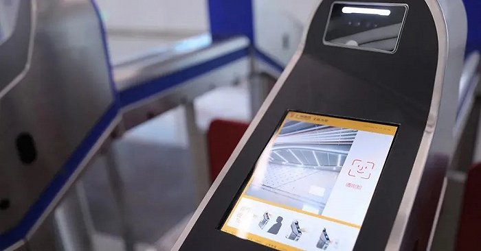 相机afc怎么调解构3D视觉技术风向，的卢深视用定制化破局落地挑战_https://www.jmylbn.com_新闻资讯_第8张