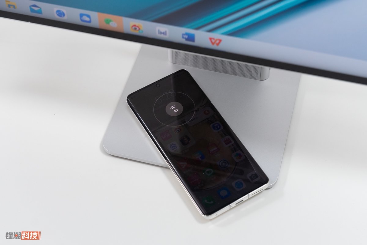 质感超群显示出众华为mateview显示器体验