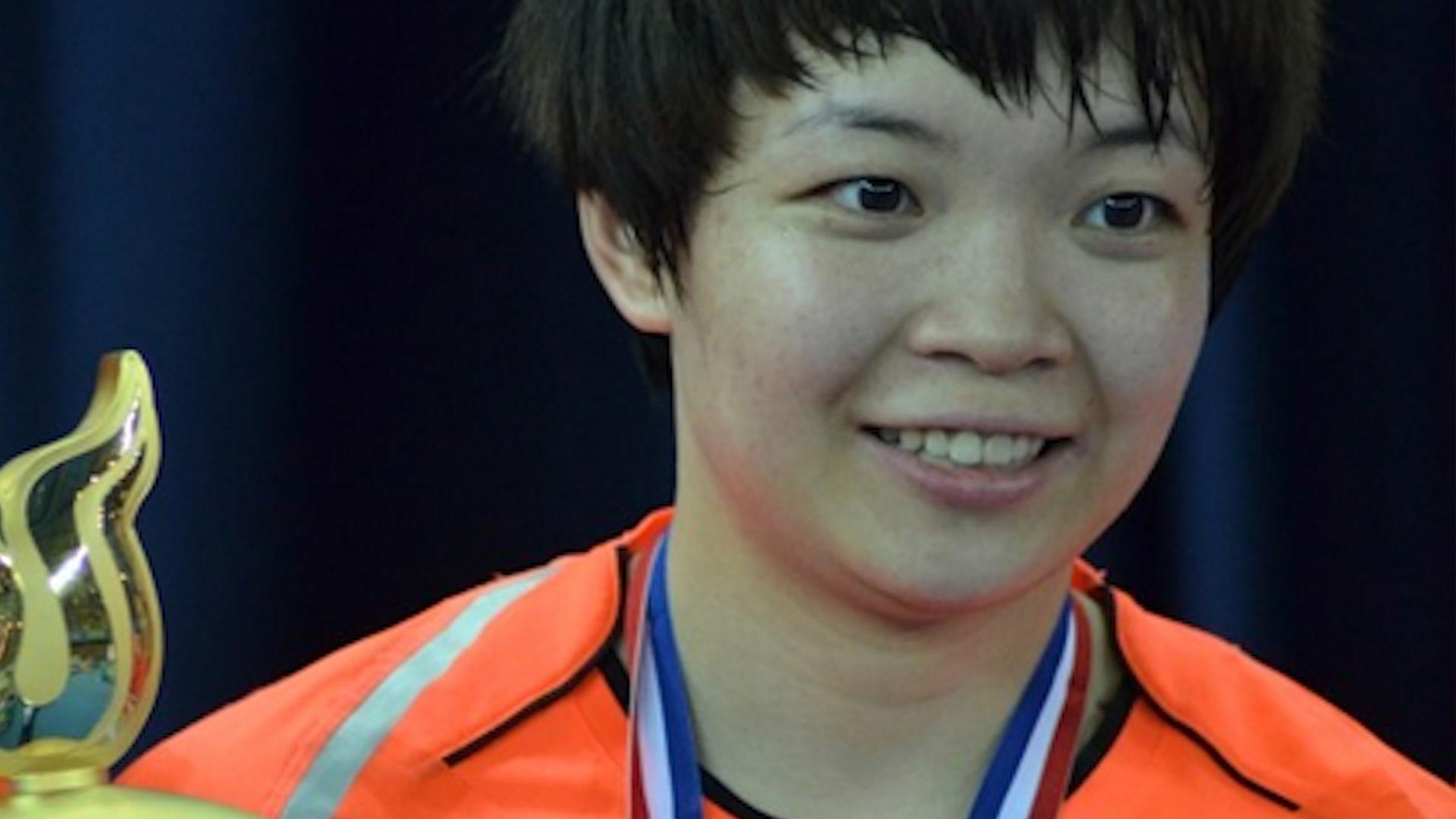 陈清晨喊话关晓彤:羽毛球练得怎样了?