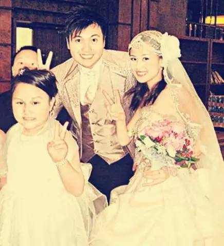 1岁出演光头佬儿子爆红38岁撞脸何家劲如今沦为路人甲无人识